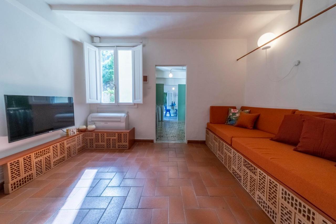 Memory Atelier - Apartment In Firenze Bagian luar foto