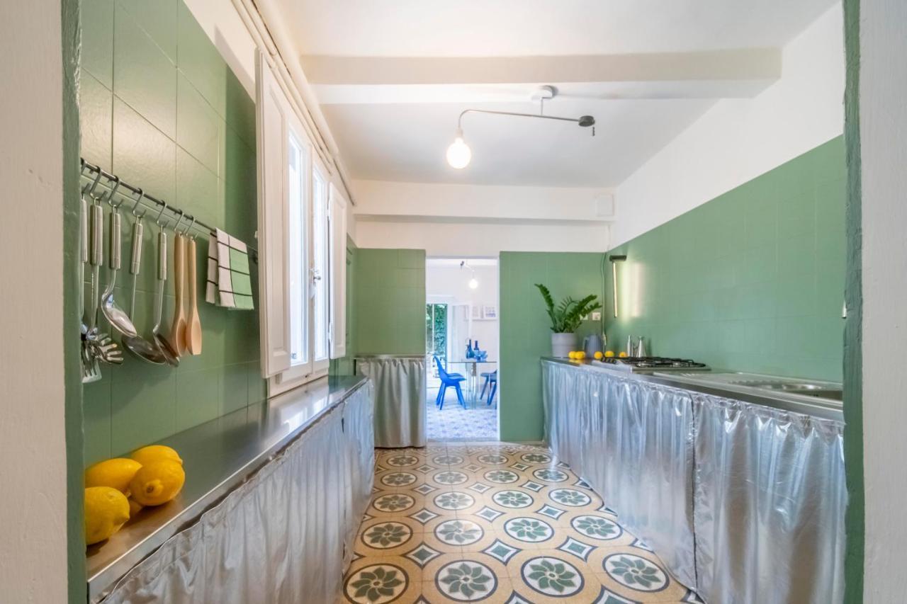 Memory Atelier - Apartment In Firenze Bagian luar foto